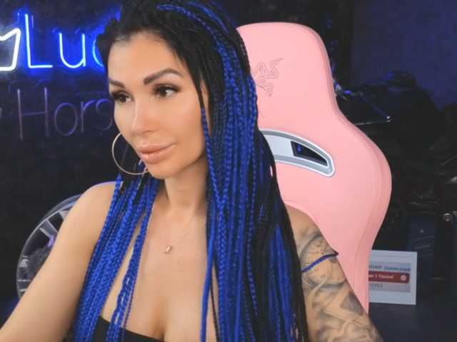 -BABAYAGA- live cam on BongaCams
