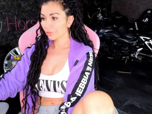 -BABAYAGA- live cam on BongaCams