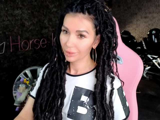 -BABAYAGA- live cam on BongaCams