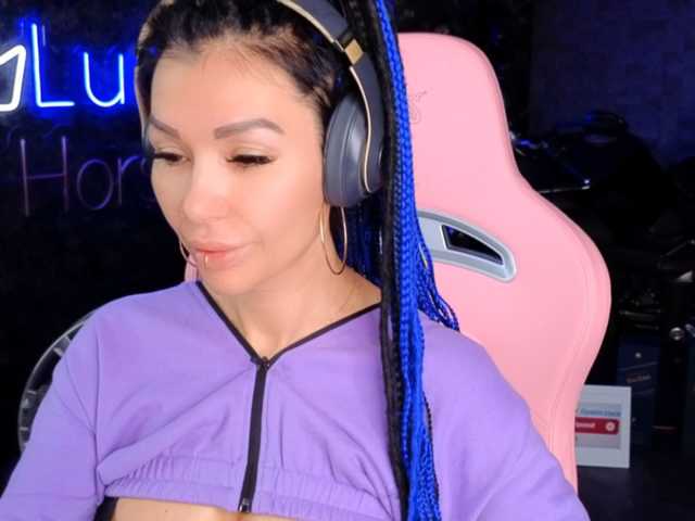 -BABAYAGA- live cam on BongaCams