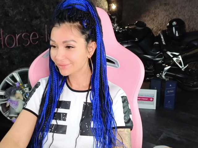 -BABAYAGA- live cam on BongaCams