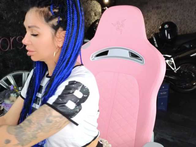 -BABAYAGA- live cam on BongaCams