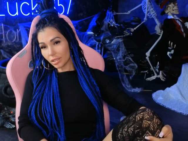 -BABAYAGA- live cam on BongaCams