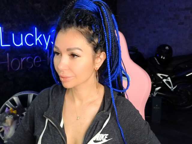 -BABAYAGA- live cam on BongaCams