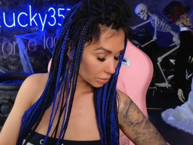 -BABAYAGA- live cam on BongaCams