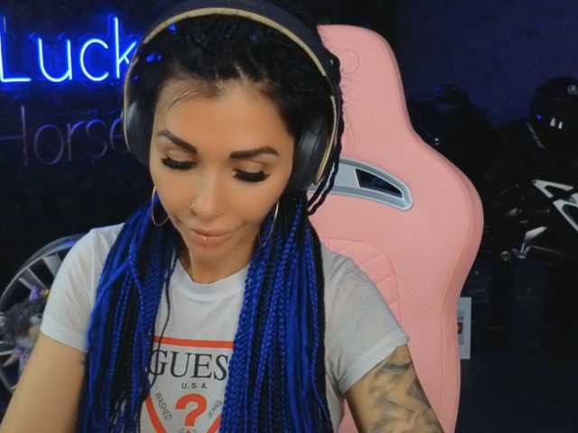 -BABAYAGA- live cam on BongaCams