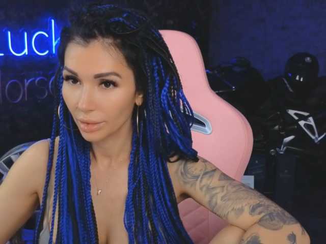 -BABAYAGA-, live now on BongaCams