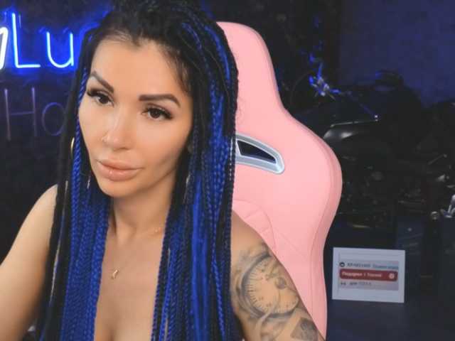 -BABAYAGA-, live now on BongaCams
