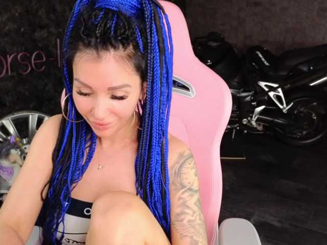 -BABAYAGA- live cam on BongaCams