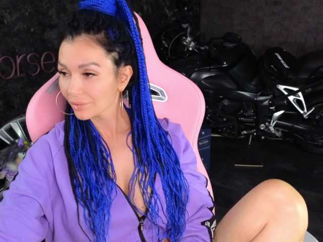 -BABAYAGA- live cam on BongaCams
