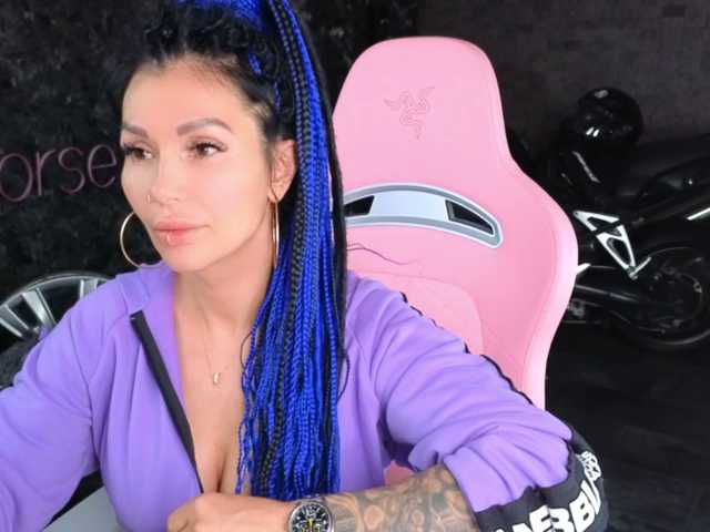 -BABAYAGA- live cam on BongaCams