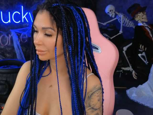 -BABAYAGA- live cam on BongaCams