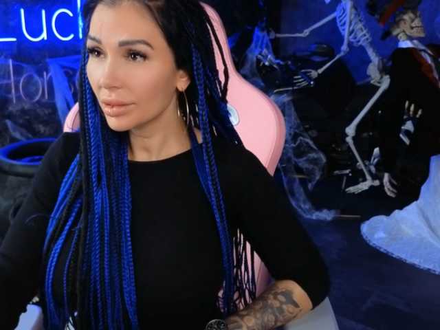 -BABAYAGA- live cam on BongaCams