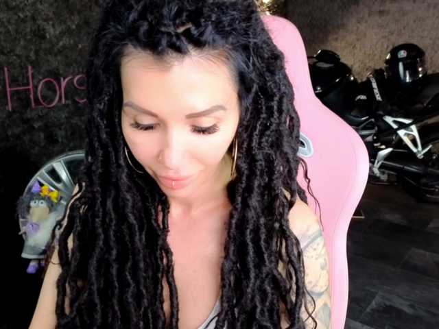 -BABAYAGA- live cam on BongaCams