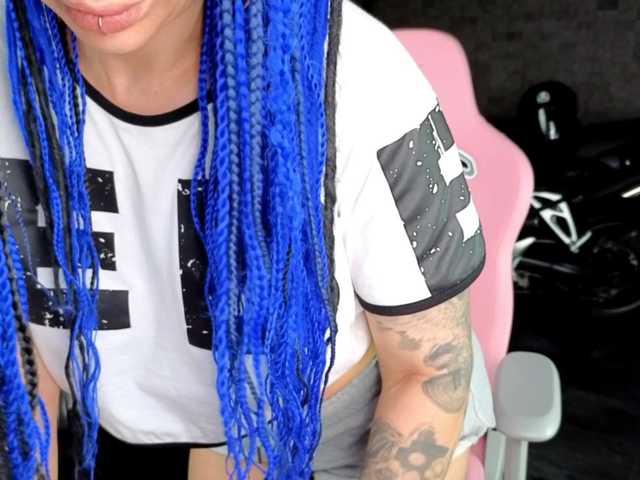 -BABAYAGA- live cam on BongaCams