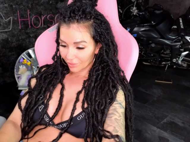 -BABAYAGA- live cam on BongaCams