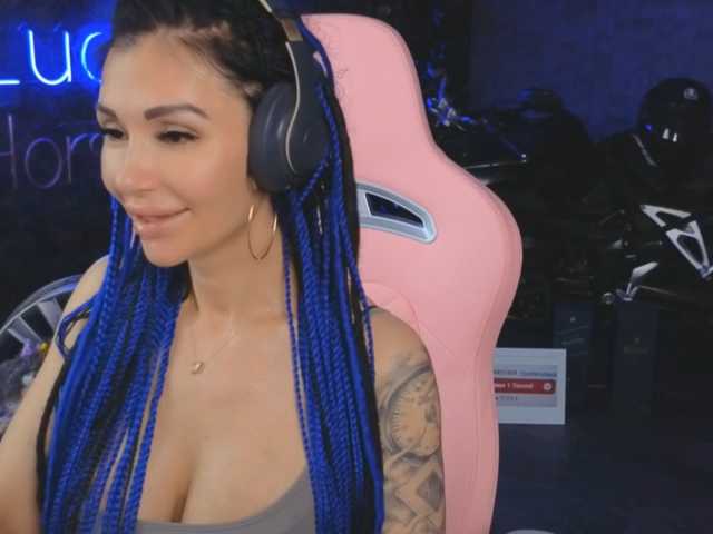 -BABAYAGA-, live now on BongaCams