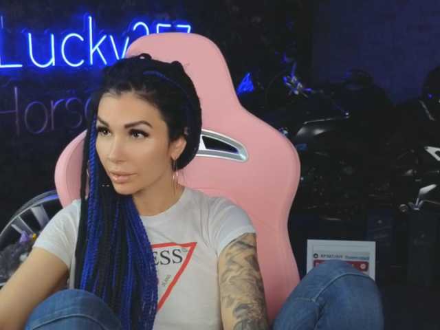 -BABAYAGA- live cam on BongaCams