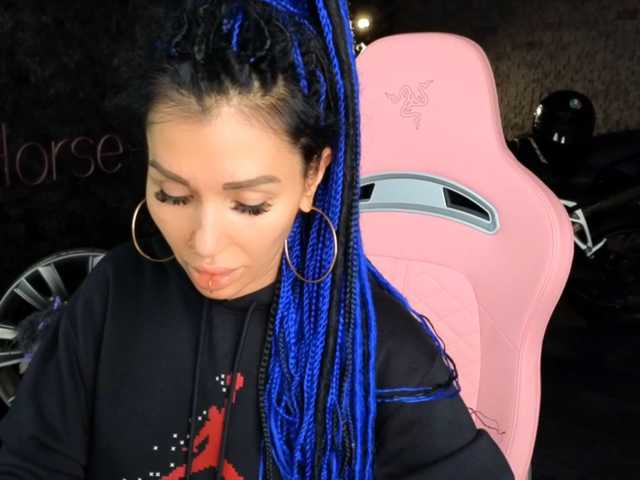 -BABAYAGA- live cam on BongaCams
