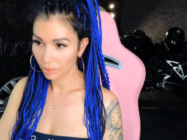 -BABAYAGA- live cam on BongaCams