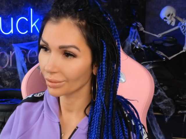 -BABAYAGA- live cam on BongaCams