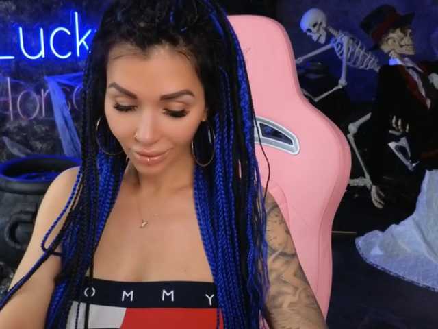 -BABAYAGA- live cam on BongaCams