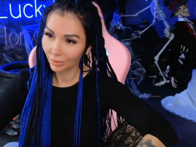 -BABAYAGA- live cam on BongaCams