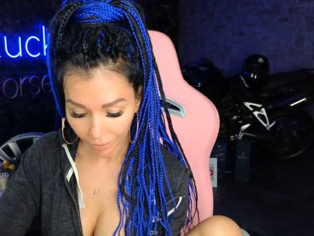 -BABAYAGA- live cam on BongaCams
