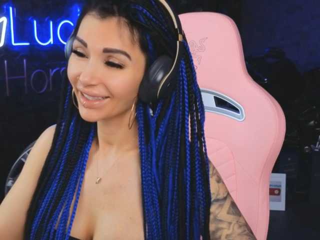 -BABAYAGA- live cam on BongaCams