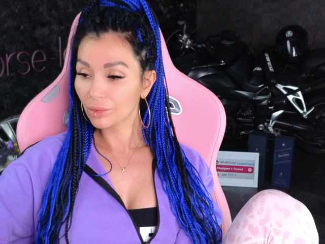-BABAYAGA- live cam on BongaCams