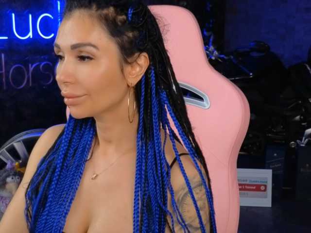 -BABAYAGA- live cam preview