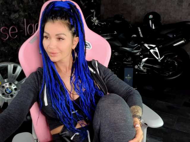-BABAYAGA- live cam on BongaCams