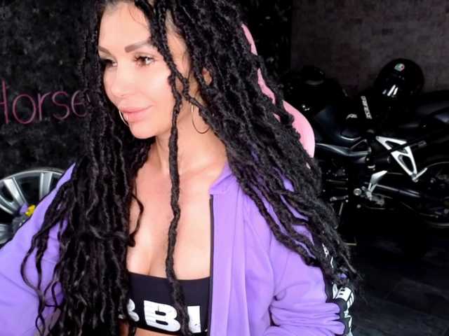 -BABAYAGA- live cam on BongaCams