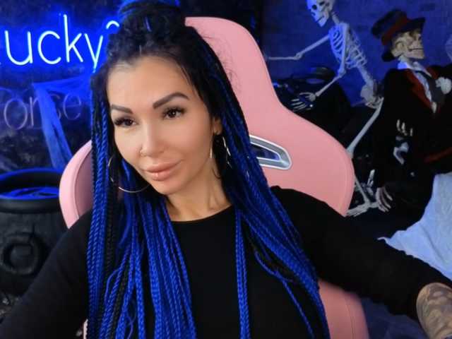 -BABAYAGA- live cam on BongaCams