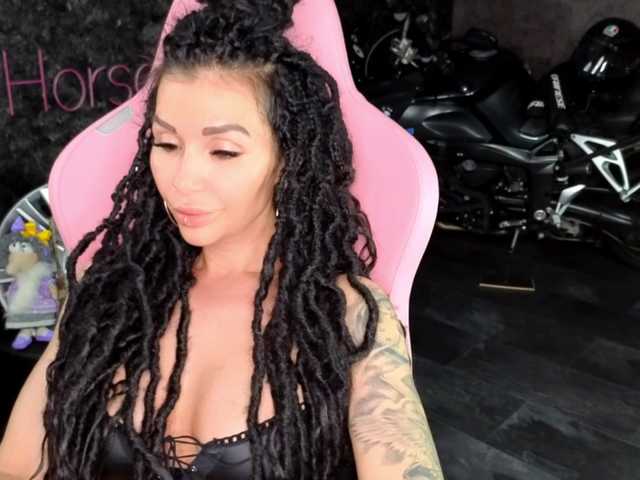 -BABAYAGA- live cam on UnifiedCams