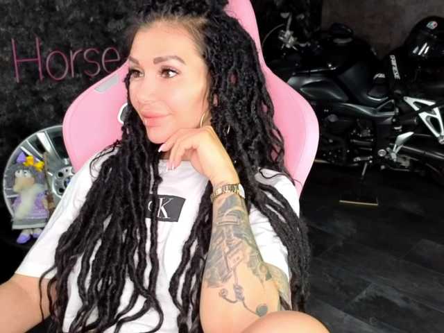 -BABAYAGA- live cam on BongaCams
