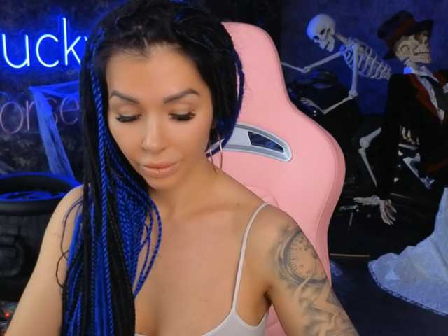 -BABAYAGA- live cam on BongaCams