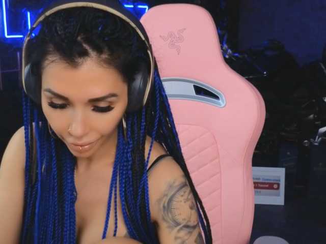 -BABAYAGA-, live now on BongaCams
