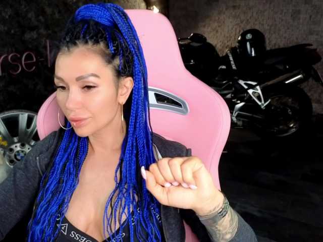 -BABAYAGA- live cam on BongaCams