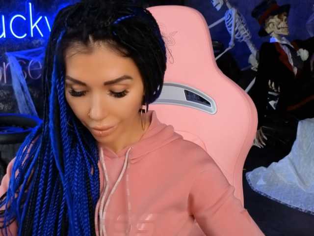 -BABAYAGA- live cam on BongaCams