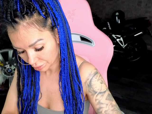 -BABAYAGA- live cam on BongaCams