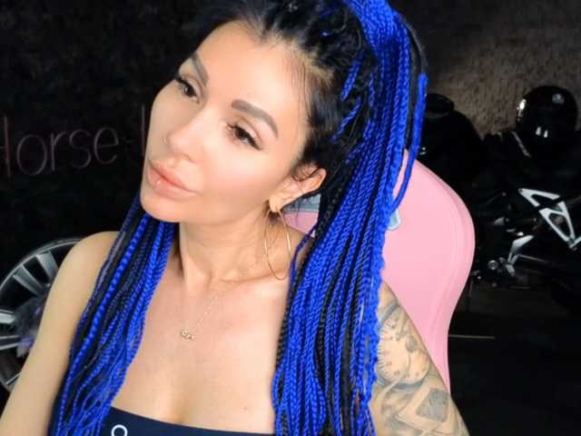 -BABAYAGA- live cam on BongaCams