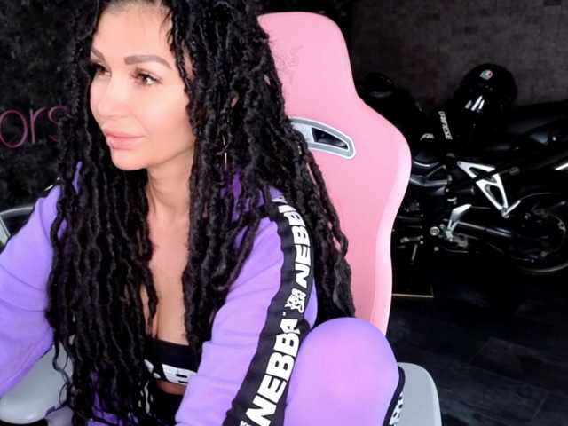 -BABAYAGA- live cam on BongaCams