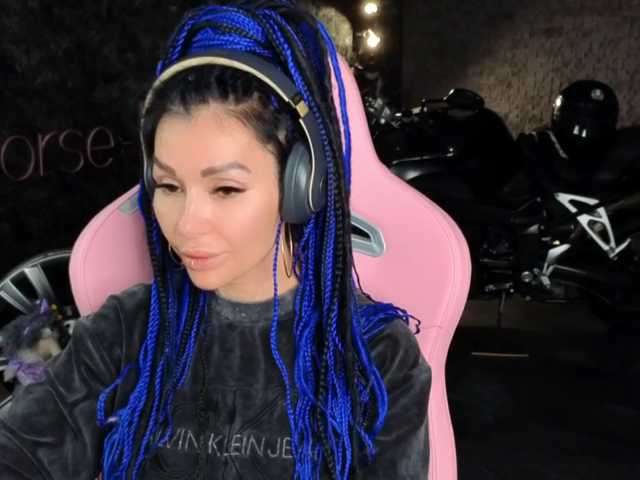 -BABAYAGA- live cam on BongaCams