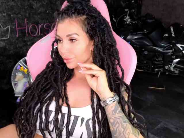 -BABAYAGA- Sex Cam Show