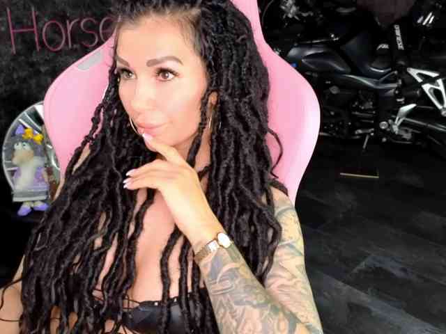 -BABAYAGA- Sex Cam Show
