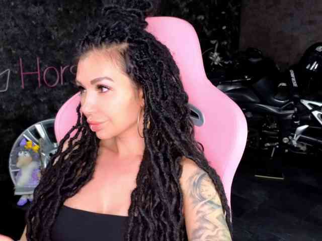 -BABAYAGA- Sex Cam Show