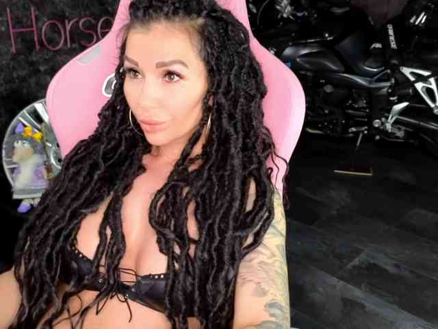 -BABAYAGA- Sex Cam Show