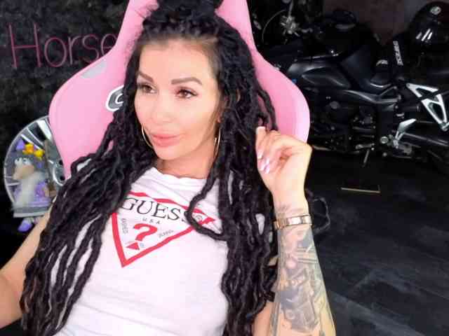 -BABAYAGA- Sex Cam Show
