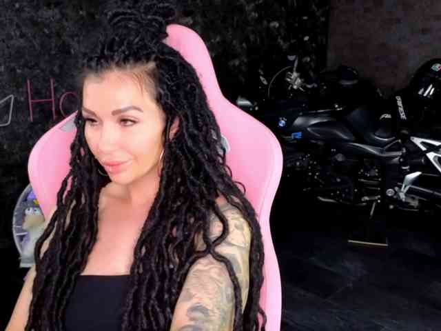 -BABAYAGA- Sex Cam Show